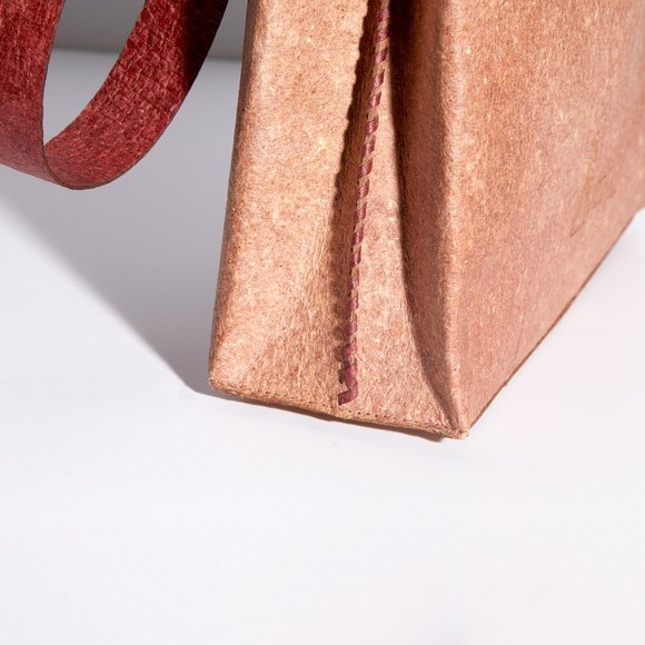 Aiya ayiA Volta Tall Tote with Tana Long Strap Pink - Picture 3 of 5